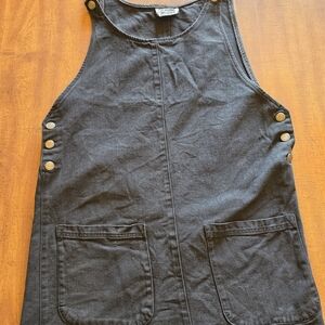 Black Button-Pocket Pinafore Dress